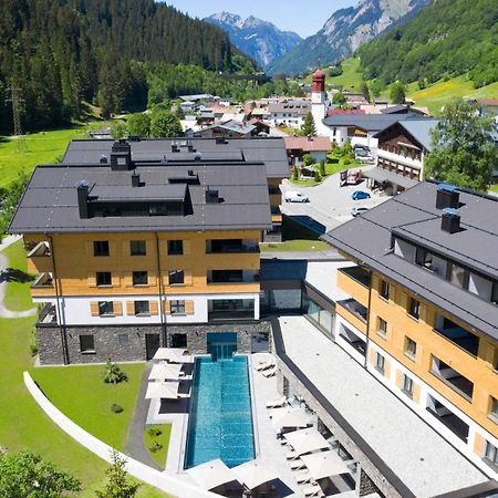 Arlbergresort Kloesterle Екстериор снимка